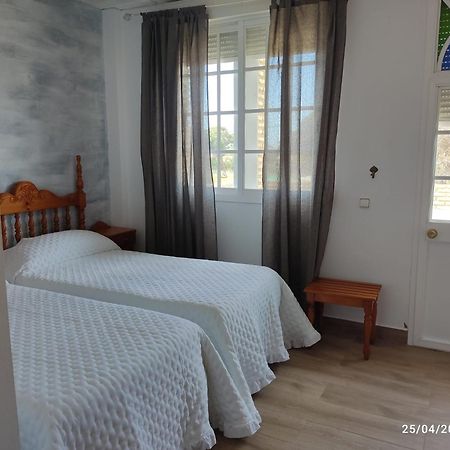 Hostal Quinto Pino Chipiona Εξωτερικό φωτογραφία