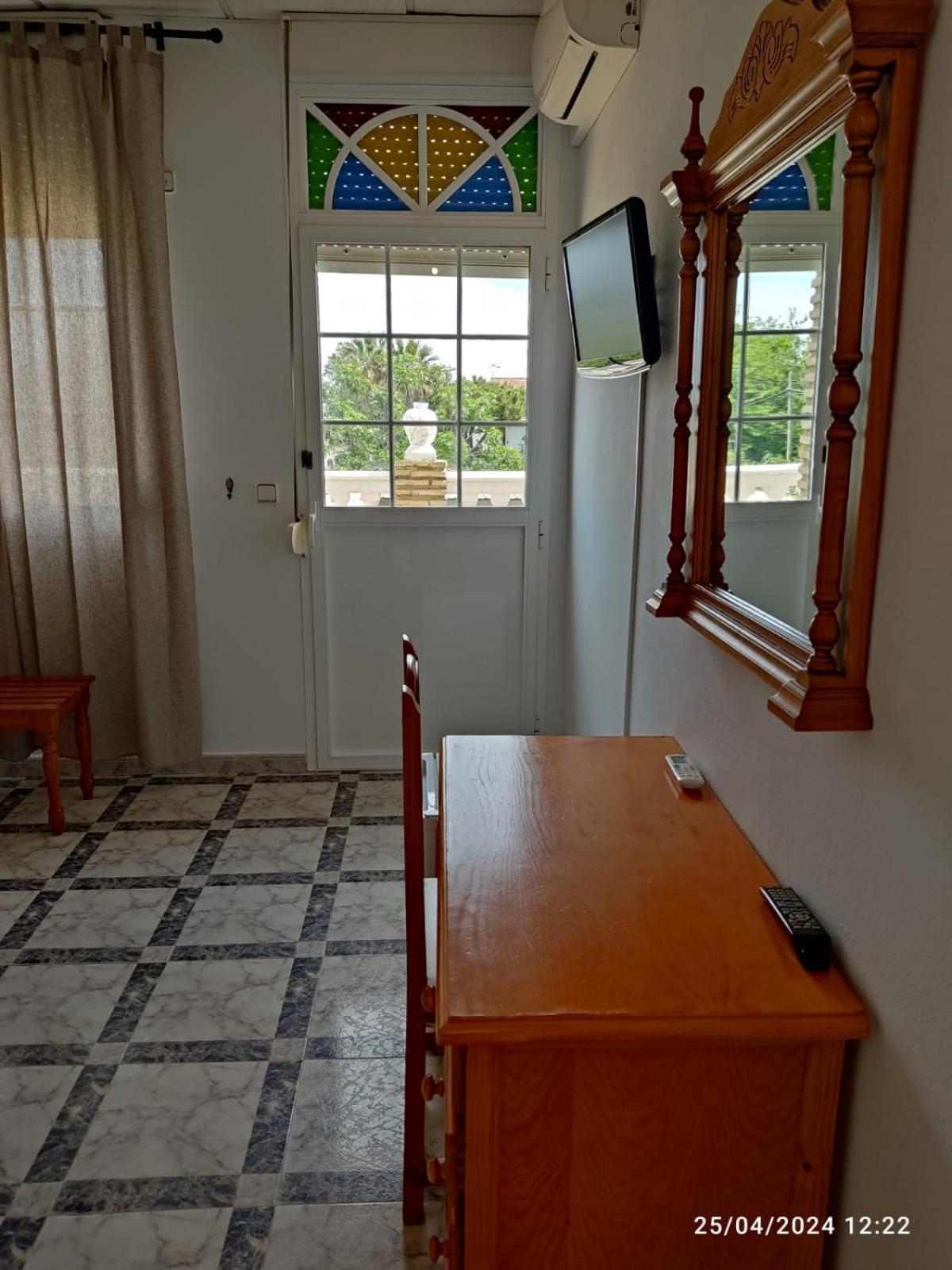 Hostal Quinto Pino Chipiona Εξωτερικό φωτογραφία