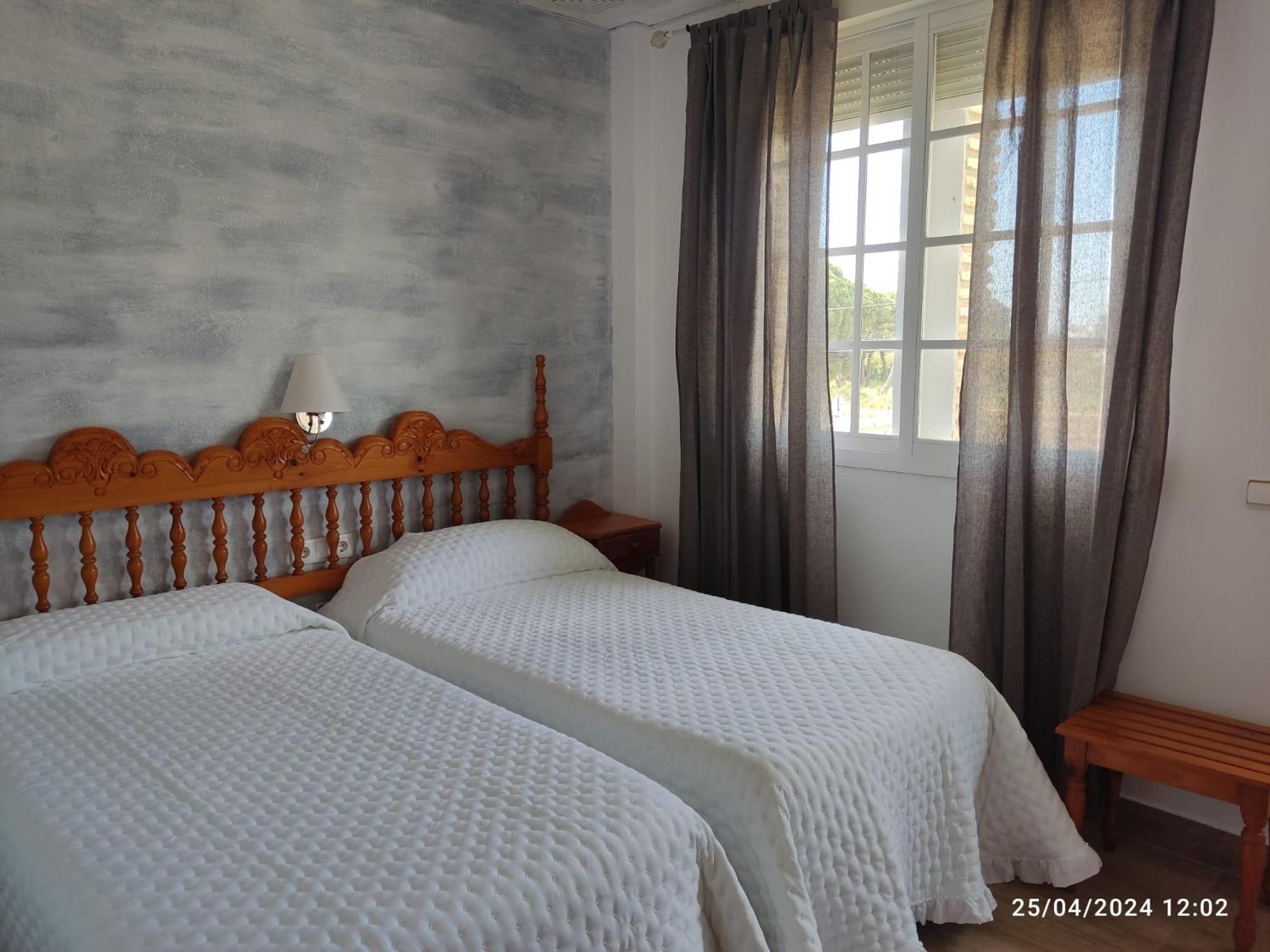 Hostal Quinto Pino Chipiona Εξωτερικό φωτογραφία