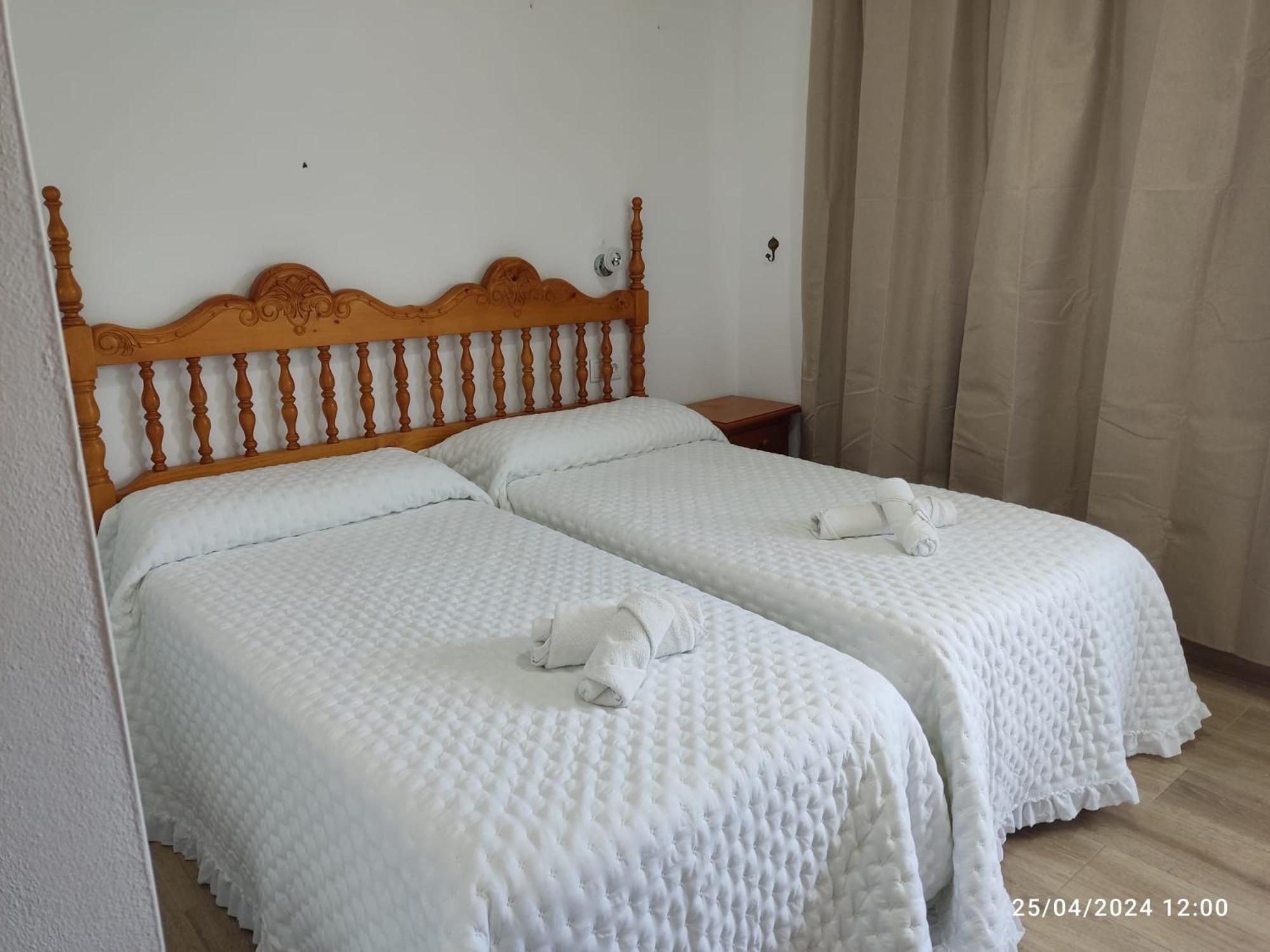 Hostal Quinto Pino Chipiona Εξωτερικό φωτογραφία