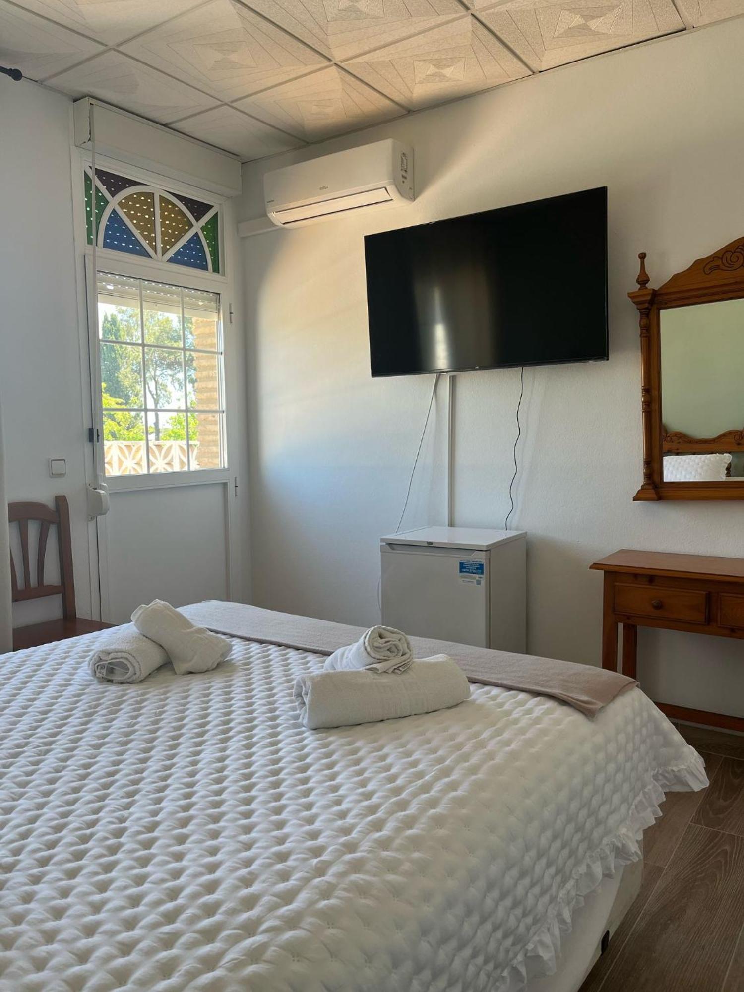 Hostal Quinto Pino Chipiona Εξωτερικό φωτογραφία