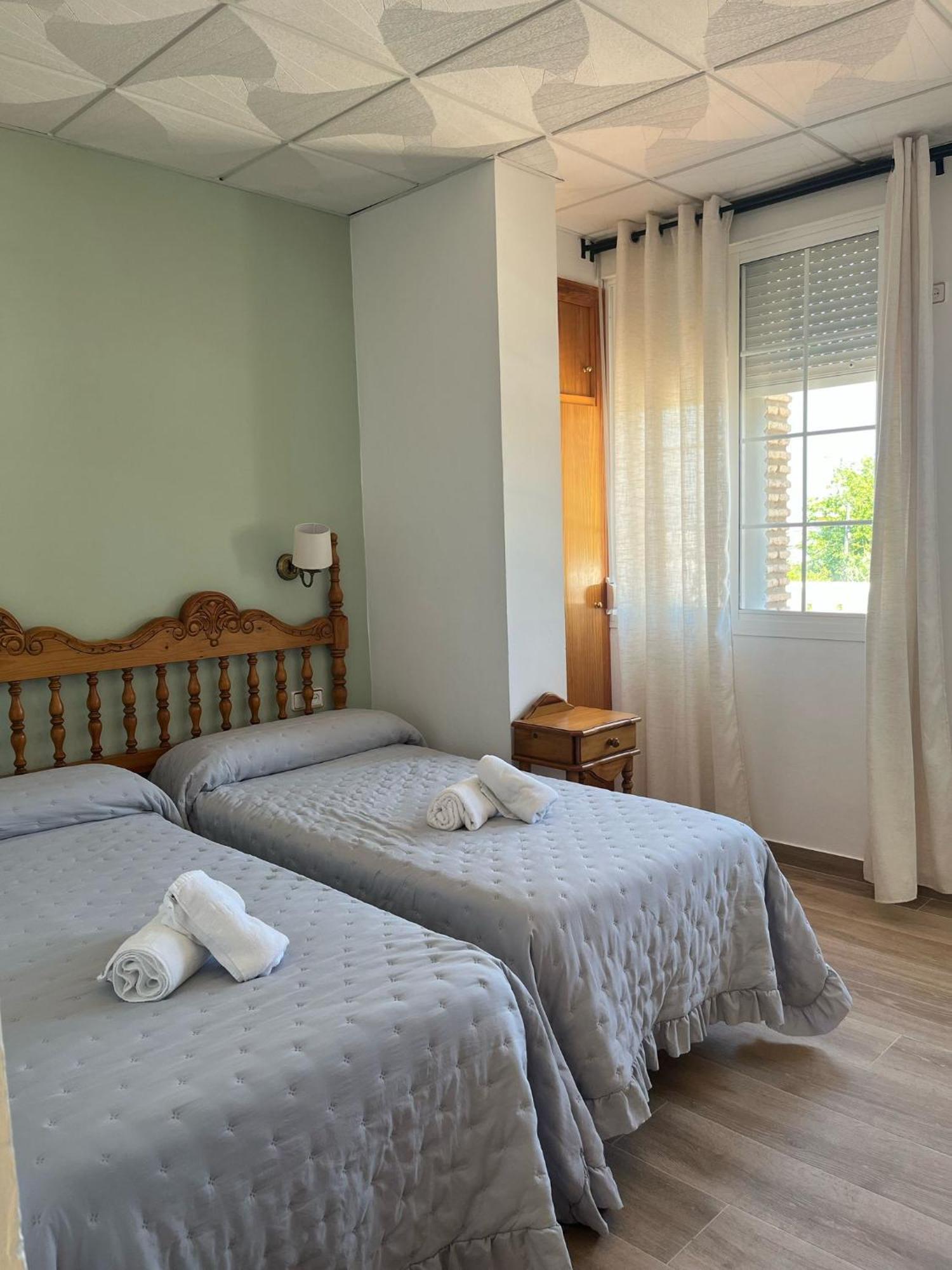 Hostal Quinto Pino Chipiona Εξωτερικό φωτογραφία