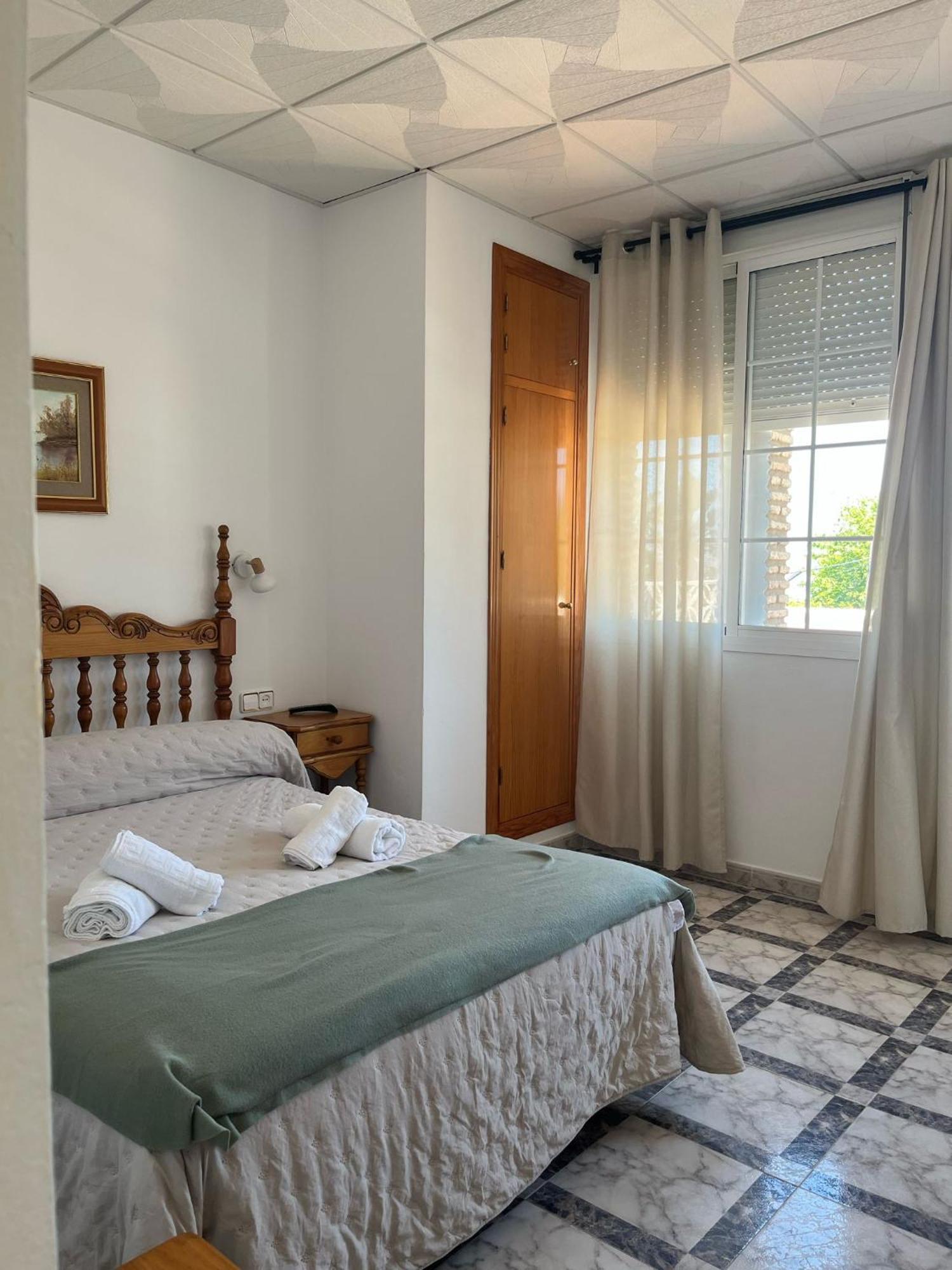 Hostal Quinto Pino Chipiona Εξωτερικό φωτογραφία