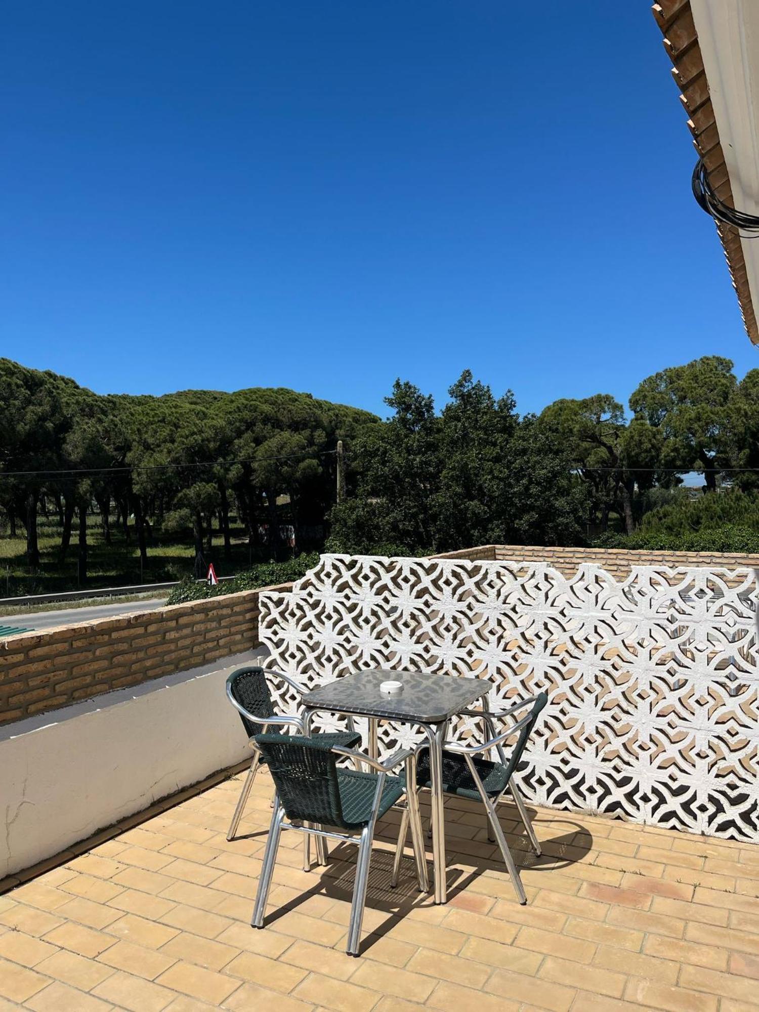 Hostal Quinto Pino Chipiona Εξωτερικό φωτογραφία
